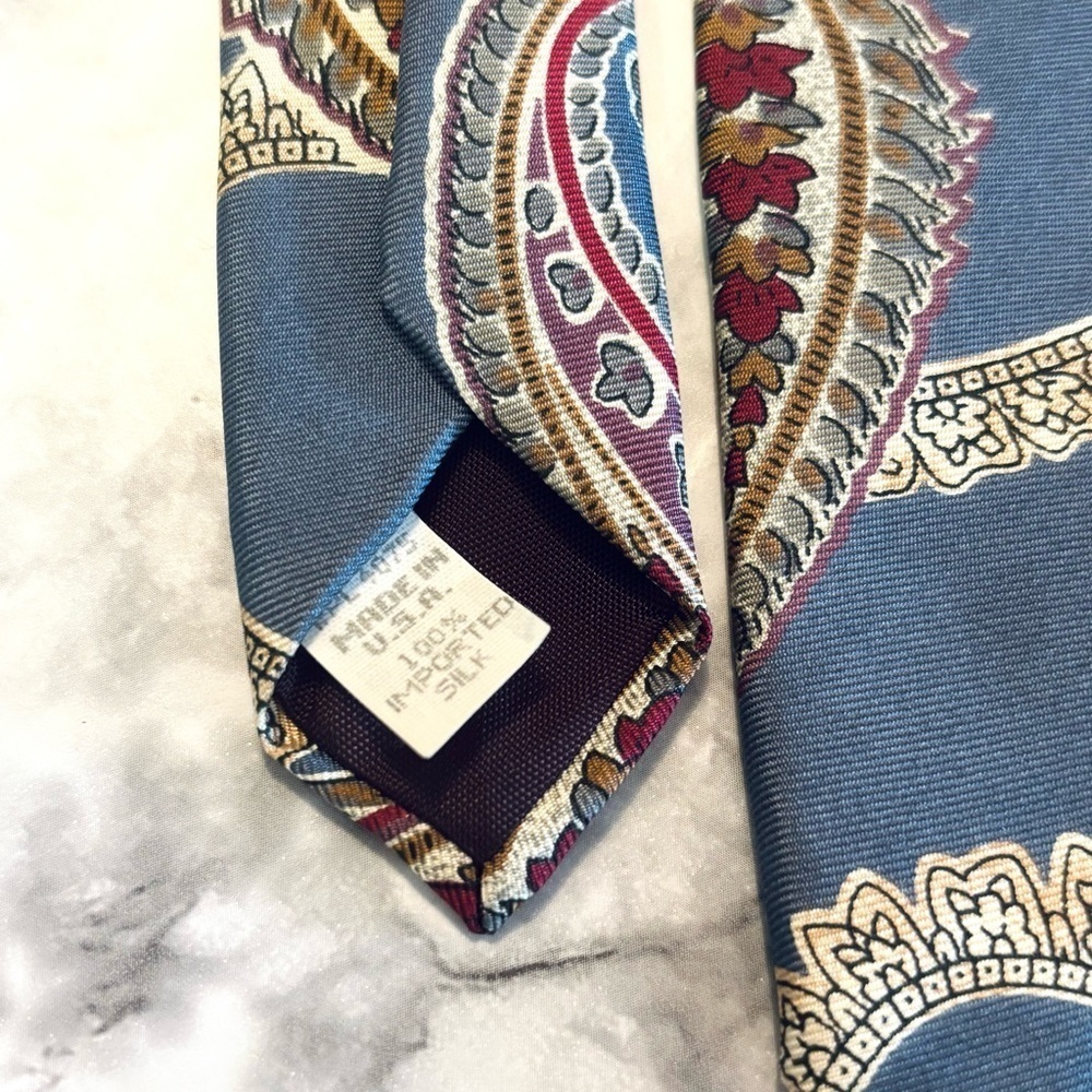 Oscar De La Renta Neckwear Couture Collection Vintage Paisley Silk Tie - Picture 5 of 6